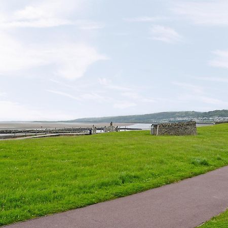 Waters Edge Villa Llanelli Exterior photo